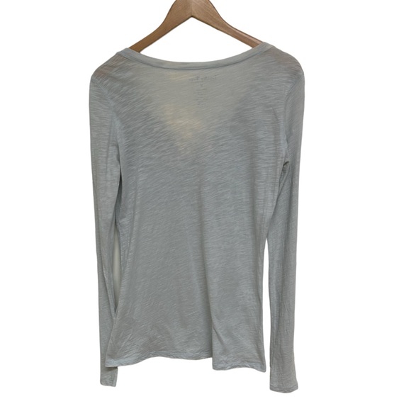 Vintage Lucky Brand Lucky Tee with Blue Roses Pattern 100% Cotton (never worn) - Picture 4 of 10